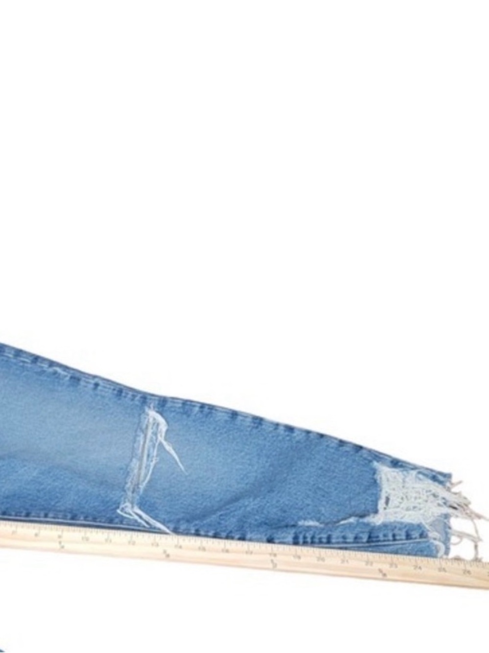 Good American Good Girlfriend High Rise Distressed Jeans Size 8/29 Light Wash - Picture 8 of 10